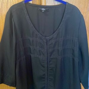 Ellos women’s blouse.  Size L (18-20).  In new condition